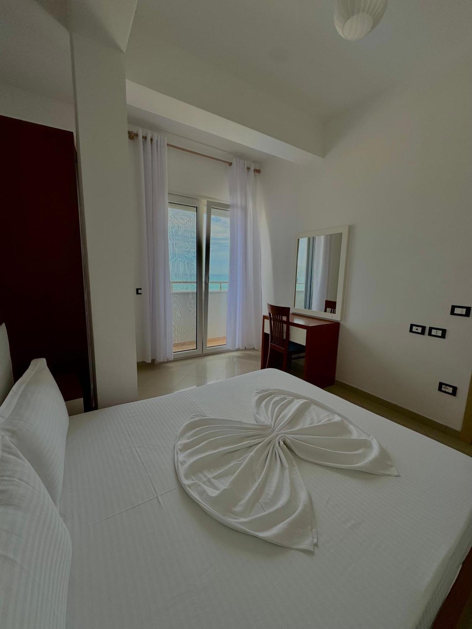 Blue Paradise Hotel 奥里库姆 外观 照片